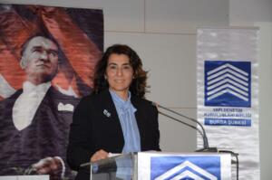 YENİ BAŞKAN ESRA İNHANLI