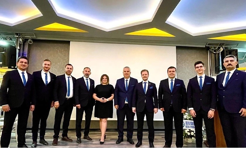 Gayrimenkul temsilcileri bir arada