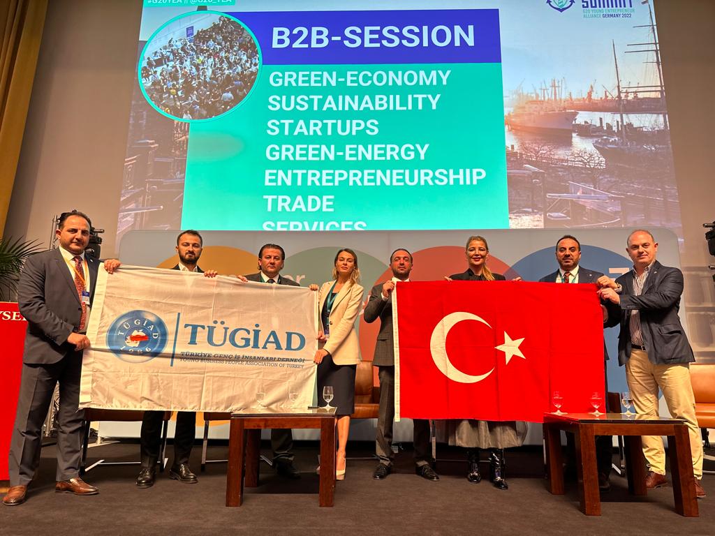Girişimciliğin G20’sinde Türkiye’yi temsil ettiler