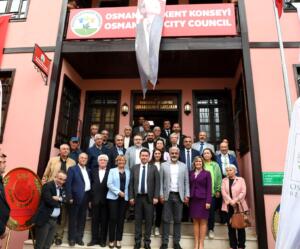 Osmangazi Kent Konseyi yeni binasında